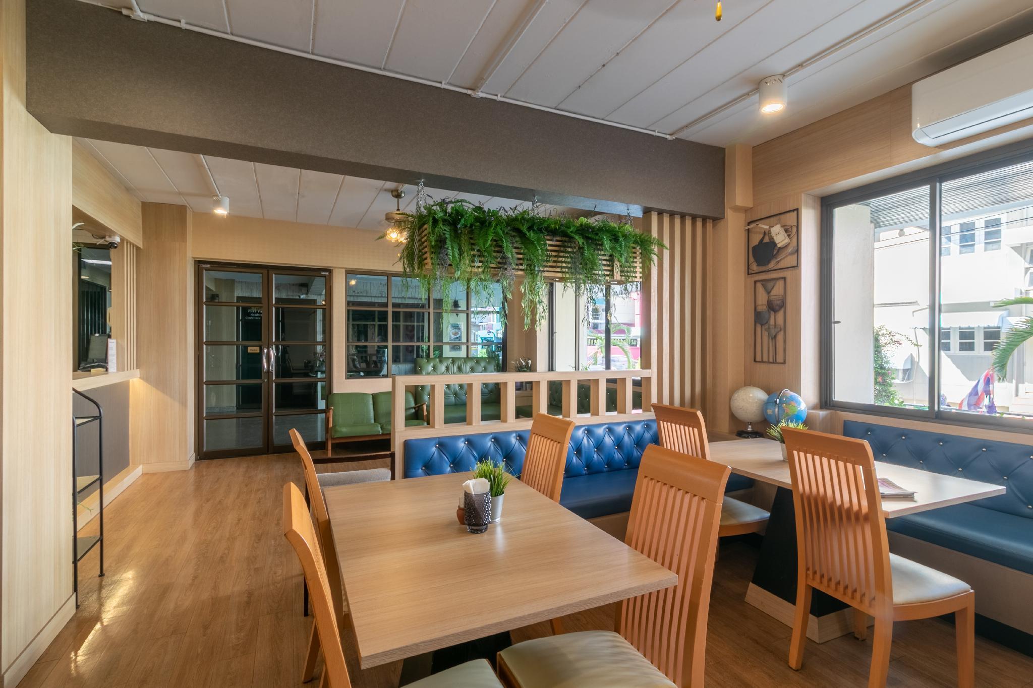 P Park Residence Charansanitwong Банкок Екстериор снимка