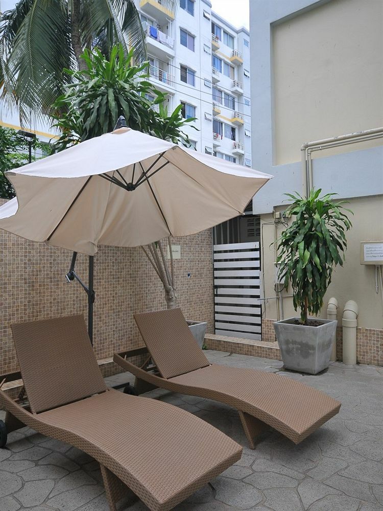 P Park Residence Charansanitwong Банкок Екстериор снимка