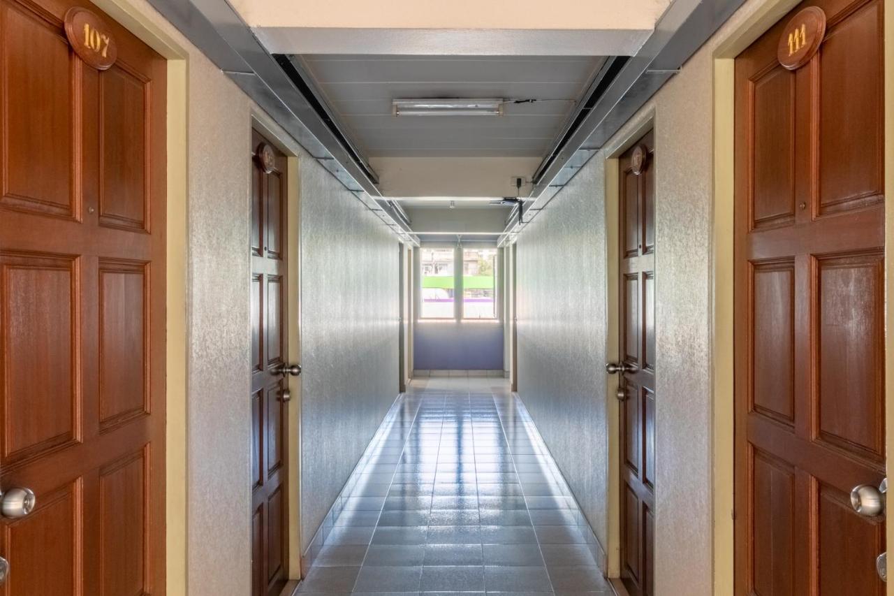 P Park Residence Charansanitwong Банкок Екстериор снимка